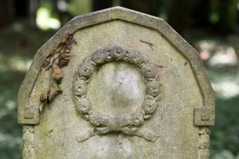 90 Common Headstone Symbols & What They Mean